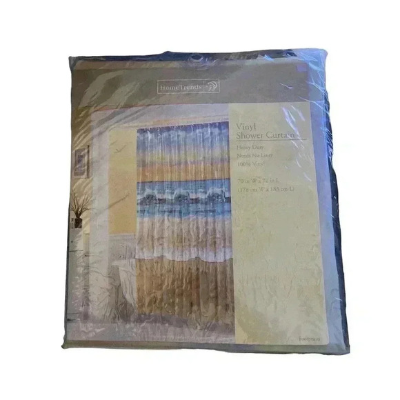 HOME TRENDS VINYL SHOWER CURTAIN WITH BEACH SCENE - Picture 1 of 2